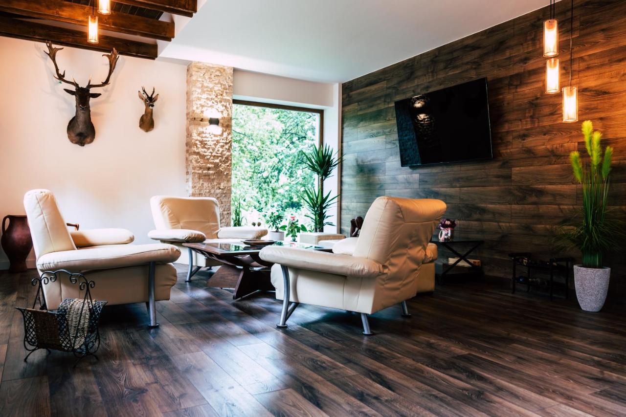 Mer Guest House B&B 브라쇼브 외부 사진