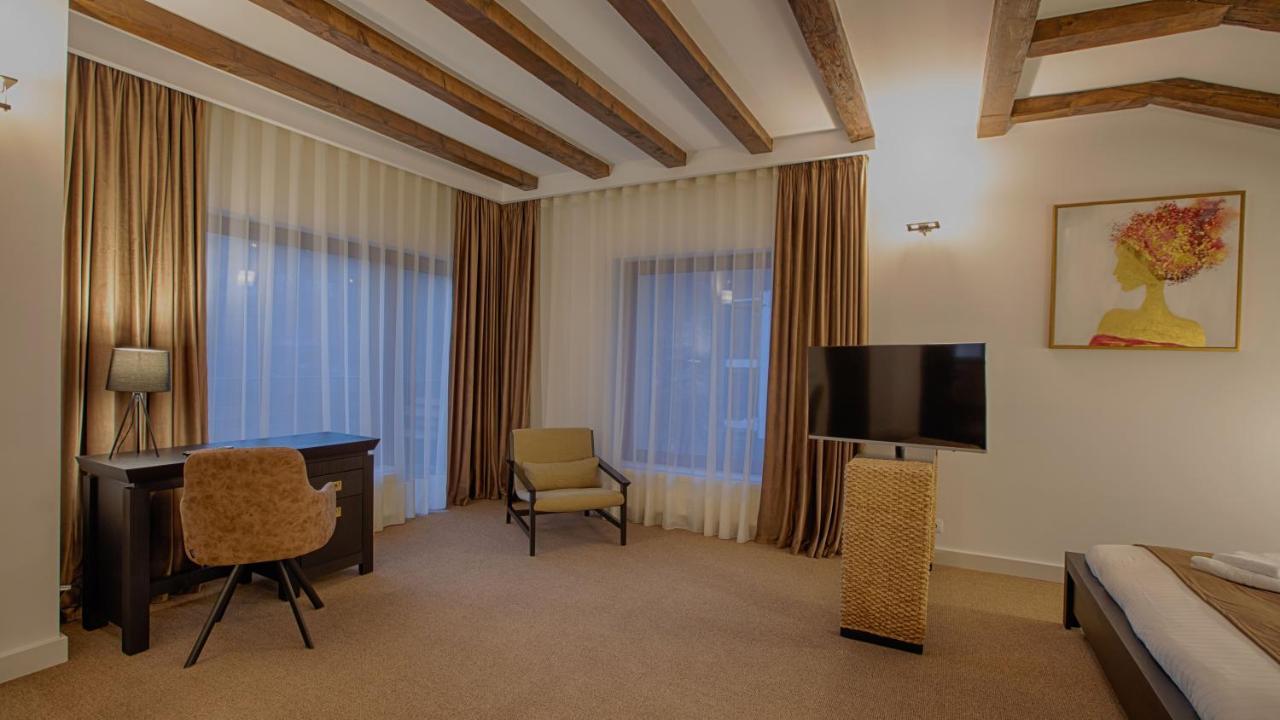 Mer Guest House B&B 브라쇼브 외부 사진