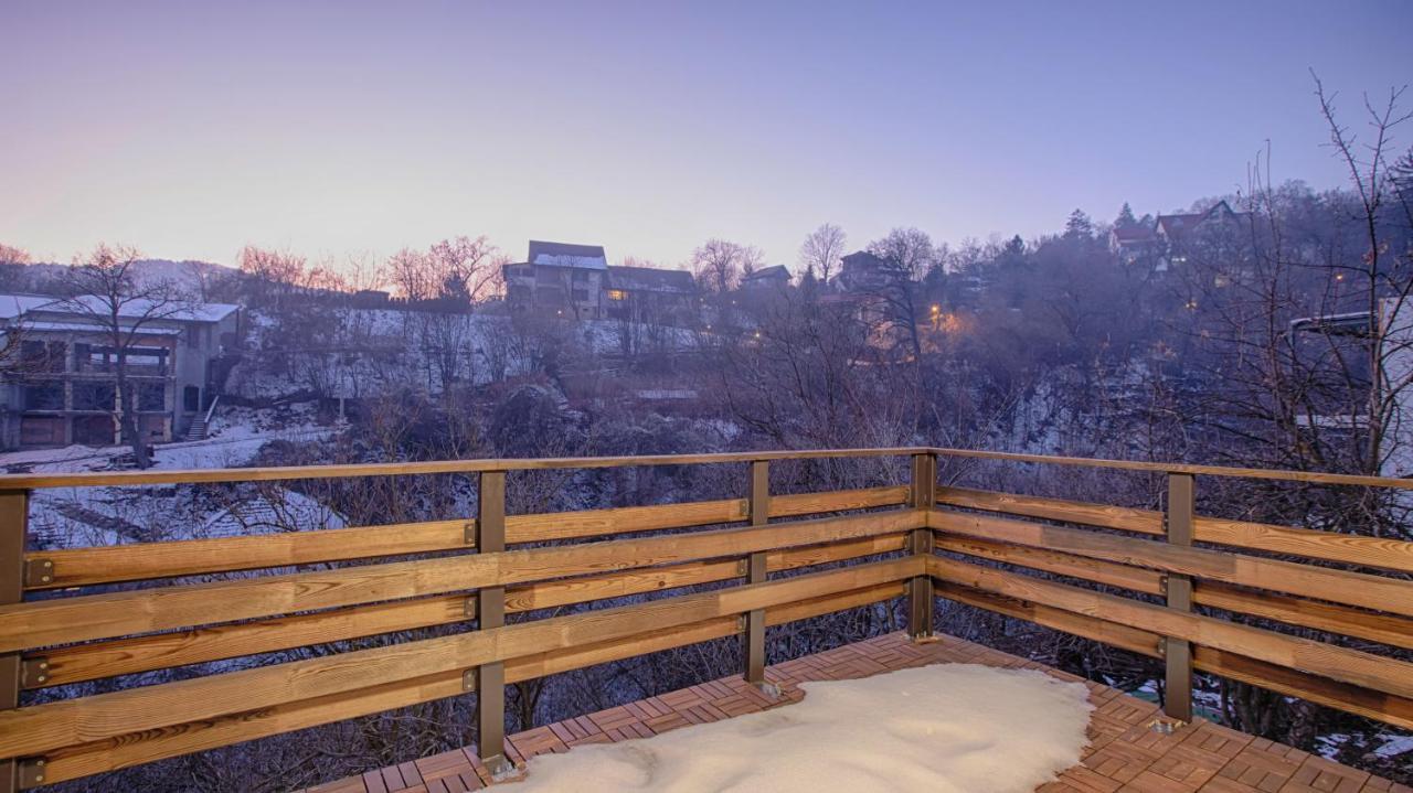 Mer Guest House B&B 브라쇼브 외부 사진