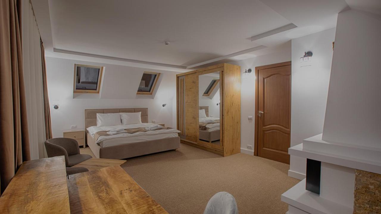 Mer Guest House B&B 브라쇼브 외부 사진