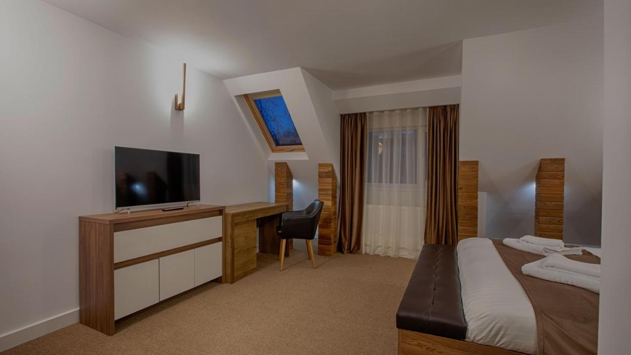 Mer Guest House B&B 브라쇼브 외부 사진