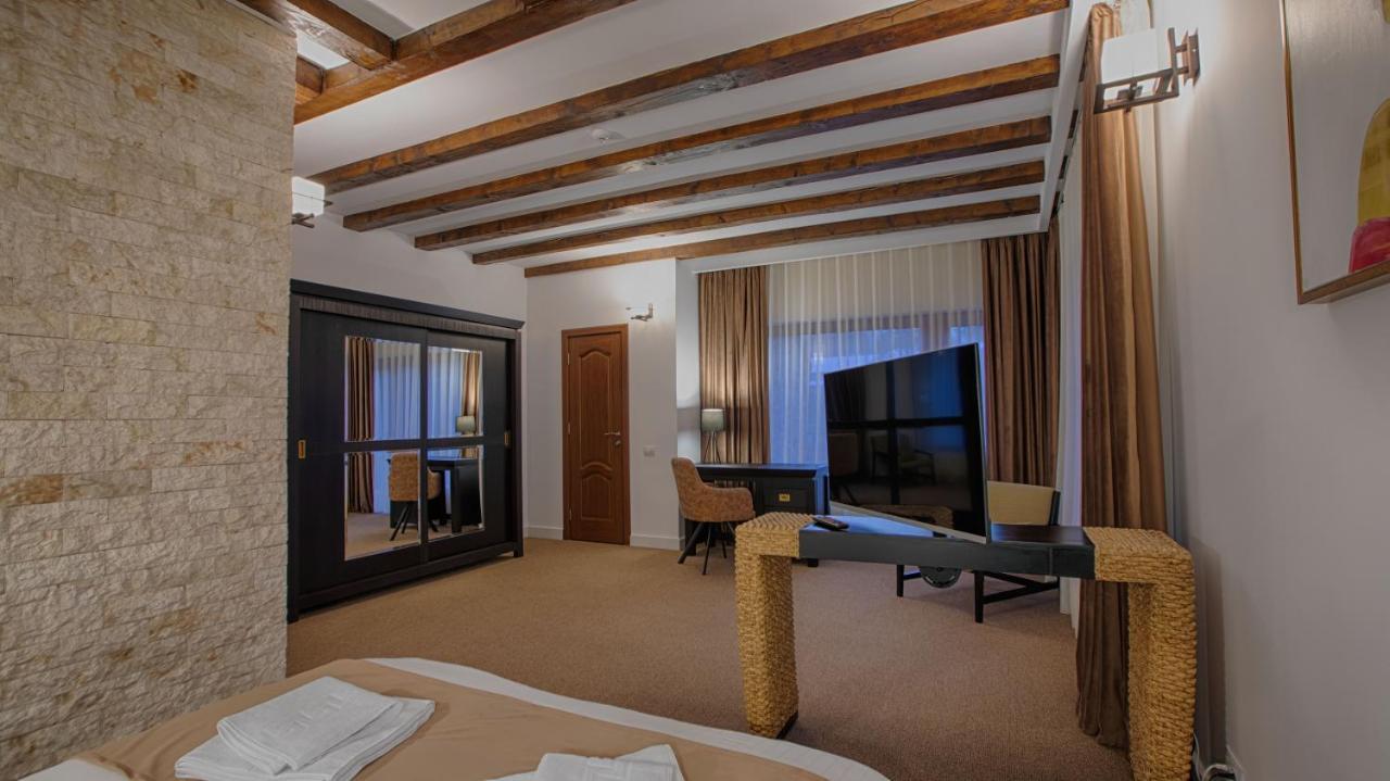 Mer Guest House B&B 브라쇼브 외부 사진