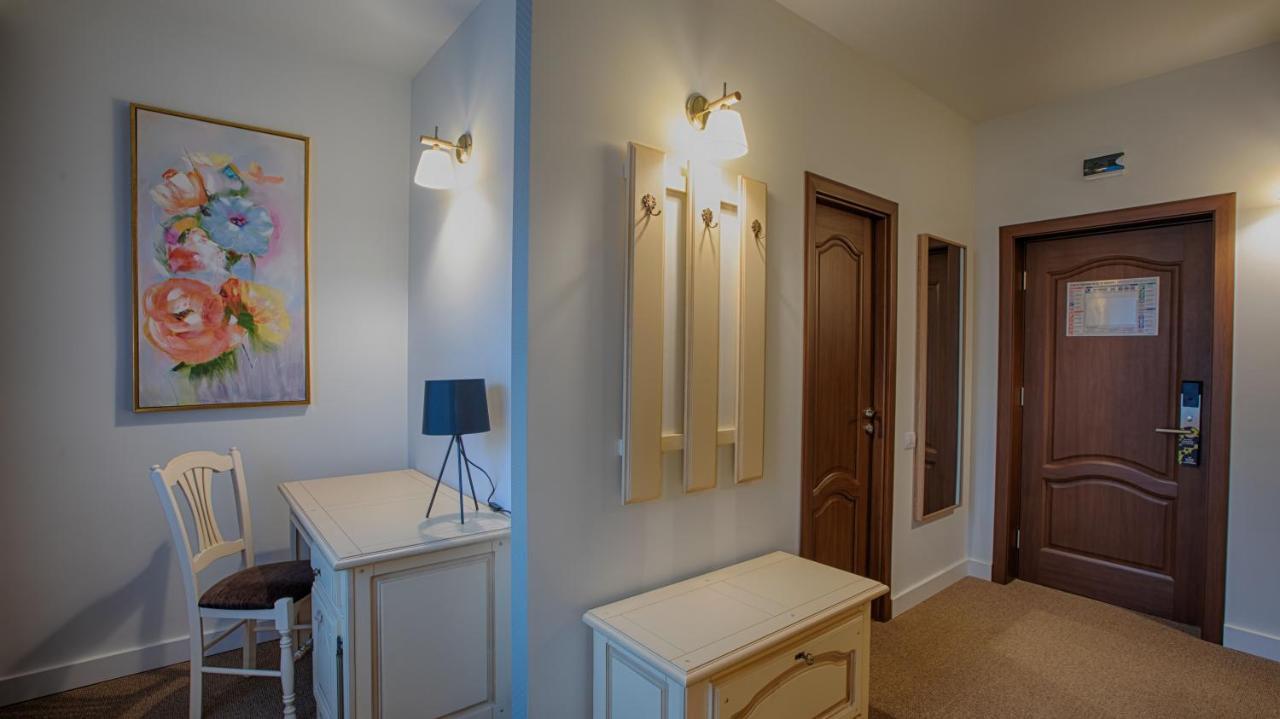 Mer Guest House B&B 브라쇼브 외부 사진
