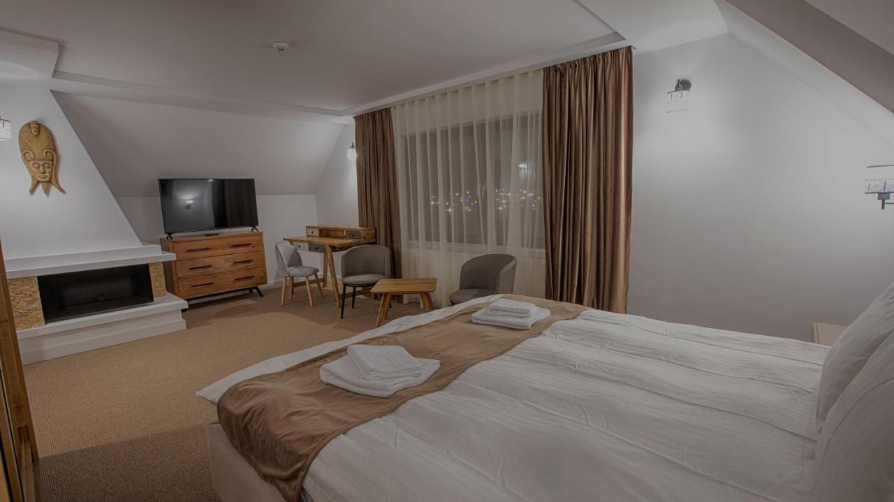 Mer Guest House B&B 브라쇼브 외부 사진