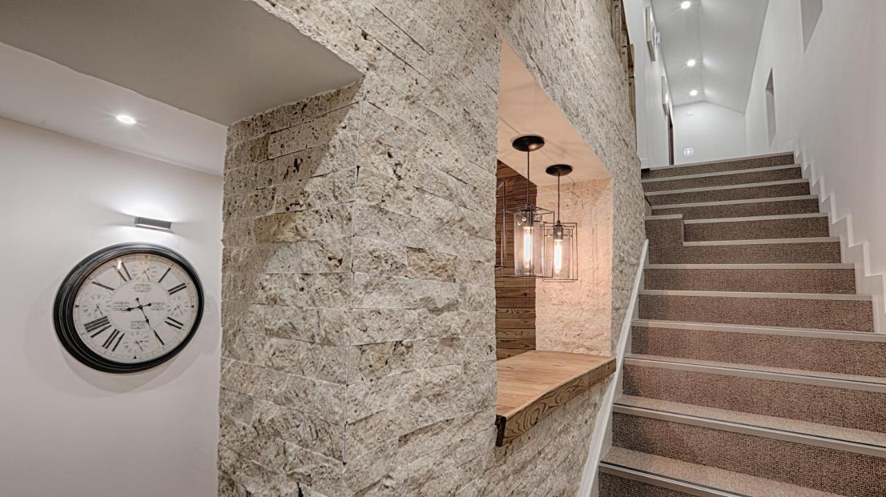 Mer Guest House B&B 브라쇼브 외부 사진